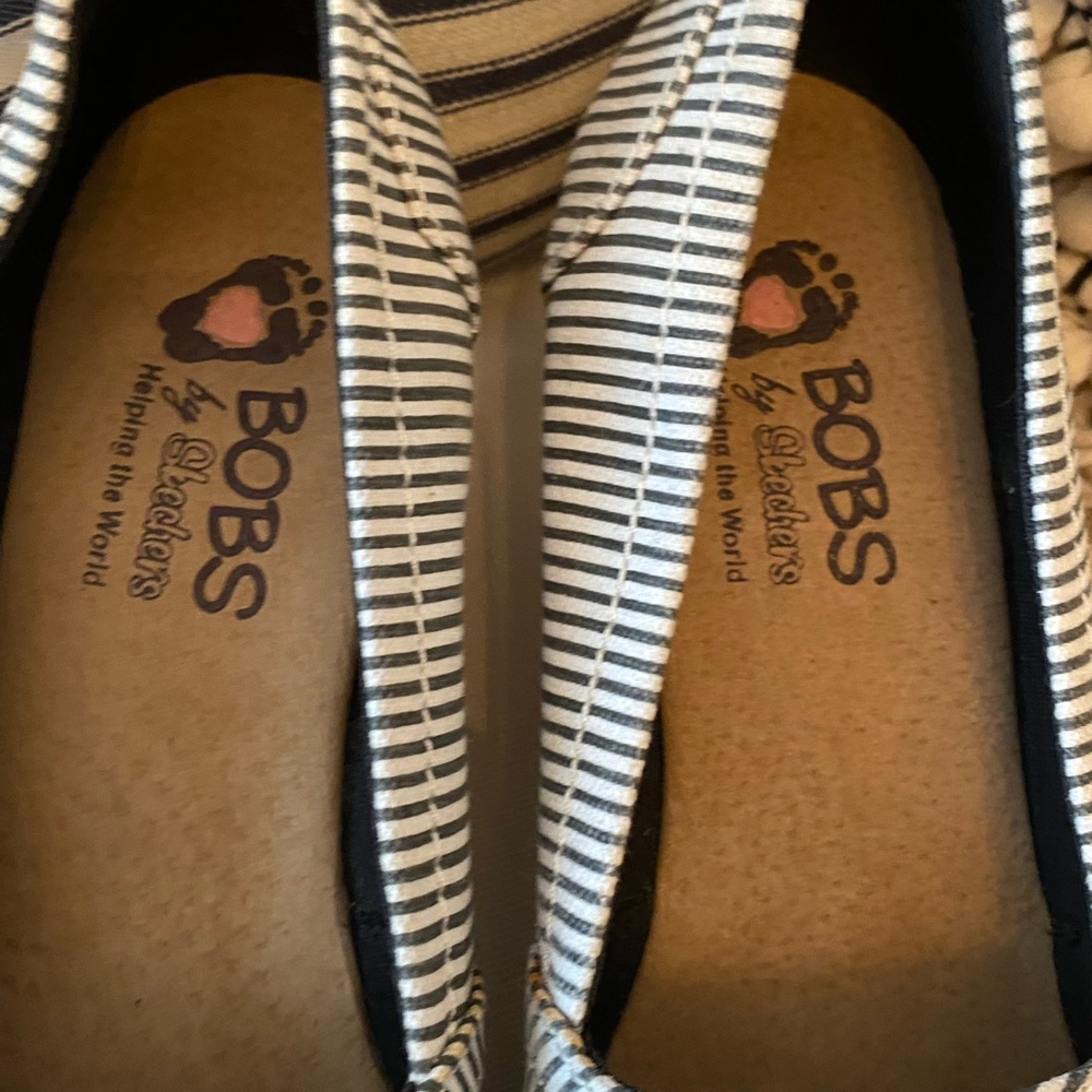 Bobs Open Toed Wedge - Picture 5 of 8